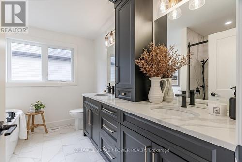 Primary Ensuite - 2684 Heardcreek Trail, London, ON - Indoor Photo Showing Bathroom