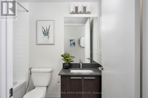 807 - 10 Park Lawn Road, Toronto (Mimico), ON - Indoor Photo Showing Bathroom