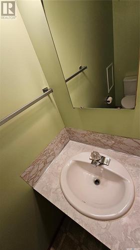 324 Alder Place, Swift Current, SK - Indoor Photo Showing Bathroom