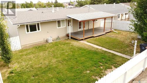 324 Alder Place, Swift Current, SK - Outdoor