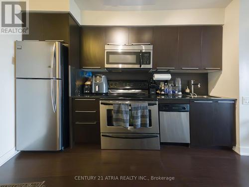 1408 - 23 Sheppard Avenue E, Toronto (Willowdale East), ON - Indoor Photo Showing Kitchen