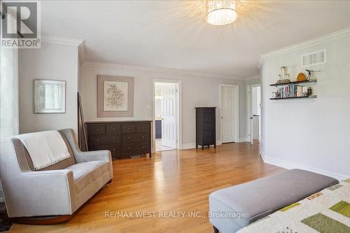 18 Mullord Avenue, Ajax (South East), ON - Indoor Photo Showing Living Room