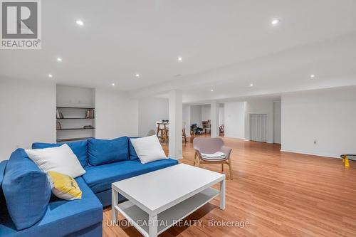 659 Ormond Drive, Oshawa (Taunton), ON - Indoor Photo Showing Living Room