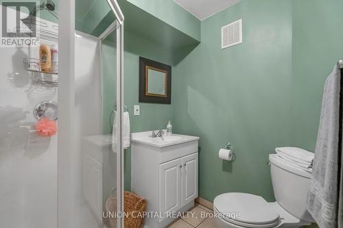 659 Ormond Drive, Oshawa (Taunton), ON - Indoor Photo Showing Bathroom