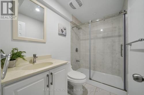 934 Audley Road, Ajax, ON - Indoor Photo Showing Bathroom