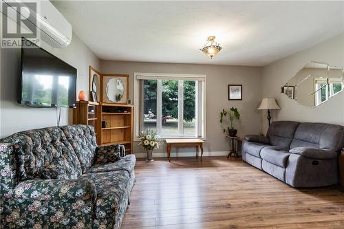 132 Du Couvent Road, Bouctouche, NB - Indoor Photo Showing Living Room