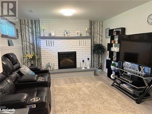 3 Jardine Crescent, Creemore, ON - Indoor Photo Showing Living Room With Fireplace