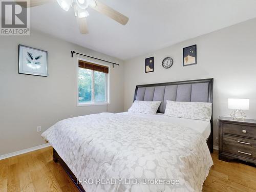 7204 Frontier Ridge, Mississauga (Meadowvale Village), ON - Indoor Photo Showing Bedroom