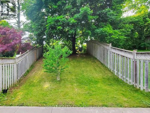 7204 Frontier Ridge, Mississauga (Meadowvale Village), ON - Outdoor