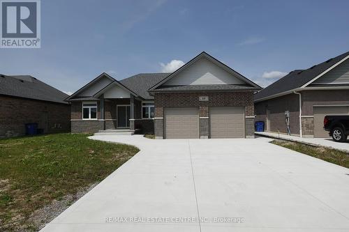 19 Tracy Drive, Chatham-Kent (Chatham), ON - Outdoor With Facade