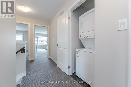 7381 Matteo Drive, Niagara Falls, ON - Indoor Photo Showing Laundry Room