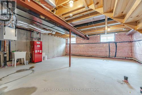 7381 Matteo Drive, Niagara Falls, ON - Indoor Photo Showing Basement