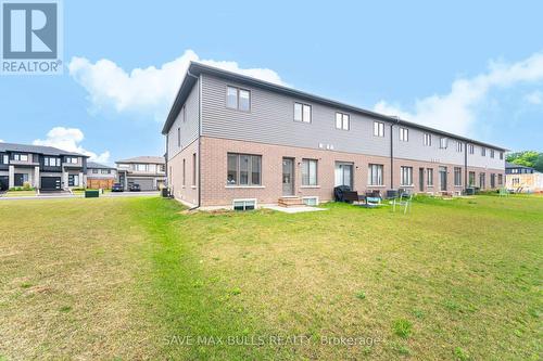 7381 Matteo Drive, Niagara Falls, ON - Outdoor