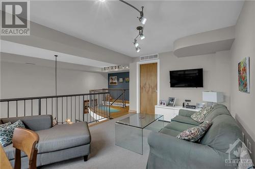 29 Main Street Unit#303, Ottawa, ON - Indoor Photo Showing Living Room