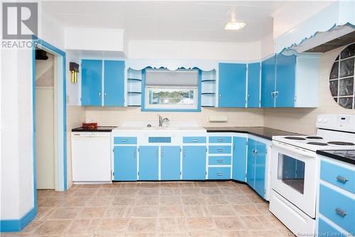 515 King George Highway, Miramichi, NB - Indoor Photo Showing Kitchen