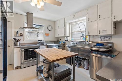 207 Royal Street, Imperial, SK - Indoor Photo Showing Kitchen