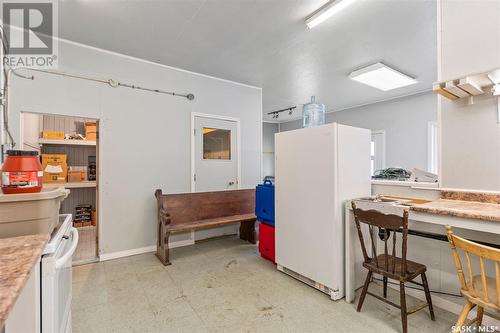 207 Royal Street, Imperial, SK - Indoor