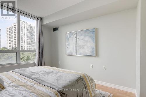 605 - 2627 Mccowan Road, Toronto (Agincourt North), ON - Indoor Photo Showing Bedroom