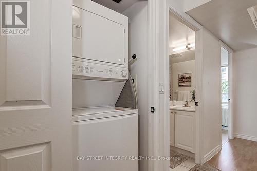 605 - 2627 Mccowan Road, Toronto (Agincourt North), ON - Indoor Photo Showing Laundry Room