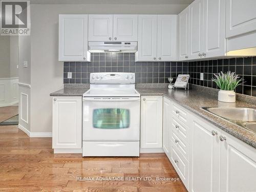 9 - 100 Stroud Crescent, London, ON - Indoor Photo Showing Kitchen