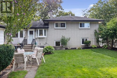 490 Dormar, Windsor, ON - Outdoor