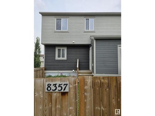 8269 29 Av Nw, Edmonton, AB - Outdoor