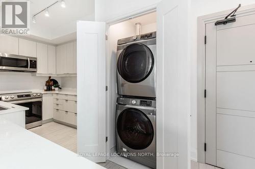 215 - 1 Hume Street, Collingwood, ON - Indoor Photo Showing Laundry Room