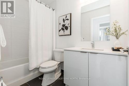 215 - 1 Hume Street, Collingwood, ON - Indoor Photo Showing Bathroom