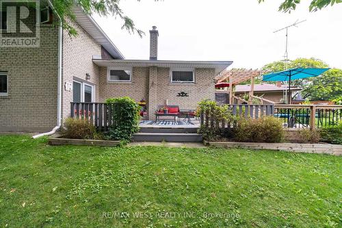 22 Glen Meadow Court, Toronto (Islington-City Centre West), ON - Outdoor With Deck Patio Veranda