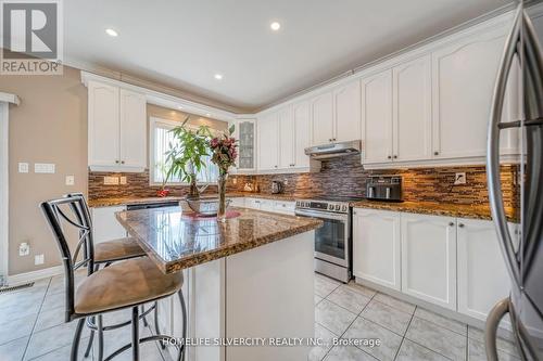 5 Summershade Street, Brampton, ON - Indoor Photo Showing Kitchen