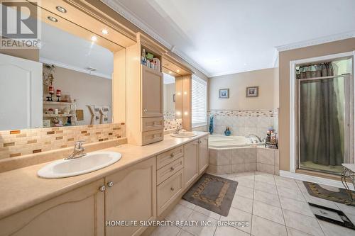 5 Summershade Street, Brampton, ON - Indoor Photo Showing Bathroom