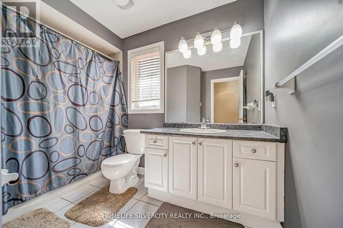 5 Summershade Street, Brampton (Bram East), ON - Indoor Photo Showing Bathroom