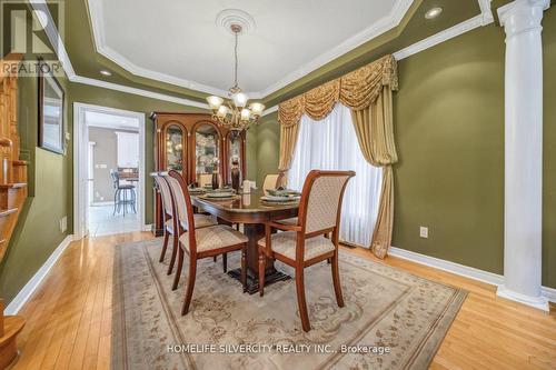 5 Summershade Street, Brampton, ON - Indoor Photo Showing Dining Room