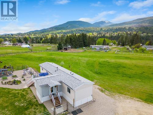 948 Bridgeview  Road, Castlegar, BC - Outdoor With View