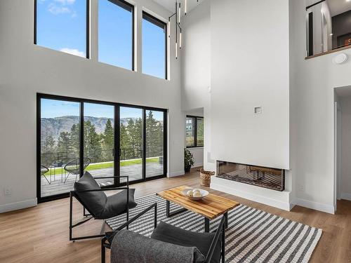 2166 Galore Cres, Kamloops, BC - Indoor Photo Showing Living Room With Fireplace