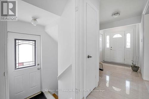 40 Radwinter Drive, Toronto (Thistletown-Beaumonde Heights), ON - Indoor Photo Showing Other Room