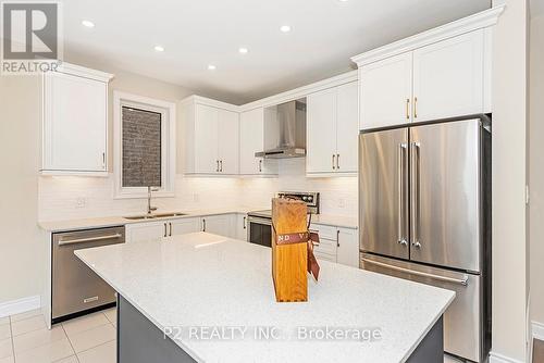 101 Bearberry Road, Springwater (Midhurst), ON - Indoor Photo Showing Kitchen With Double Sink