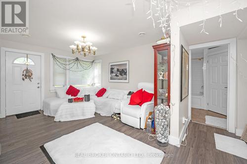 625 Sims Avenue, Fort Erie, ON - Indoor Photo Showing Bedroom