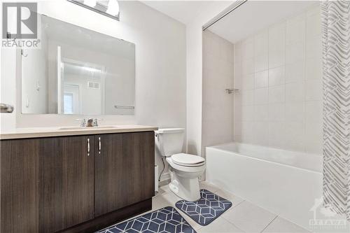 2283 Watercolours Way, Ottawa, ON - Indoor Photo Showing Bathroom