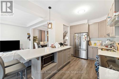 2283 Watercolours Way, Ottawa, ON - Indoor Photo Showing Kitchen