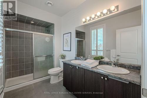 216 - 33 Whitmer Street, Milton (Scott), ON - Indoor Photo Showing Bathroom