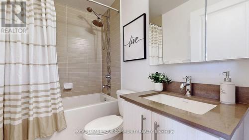 1807 - 55 Oneida Crescent, Richmond Hill (Langstaff), ON - Indoor Photo Showing Bathroom