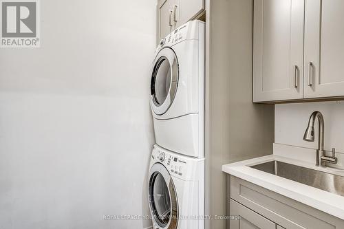 47 Rush Road, Aurora (Bayview Wellington), ON - Indoor Photo Showing Laundry Room