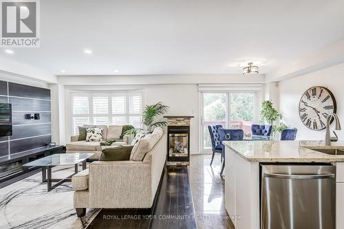 47 Rush Road, Aurora (Bayview Wellington), ON - Indoor Photo Showing Living Room With Fireplace