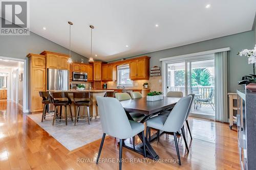 64 Sandra Drive, Pelham, ON - Indoor Photo Showing Dining Room