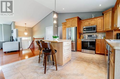 64 Sandra Drive, Pelham, ON - Indoor Photo Showing Kitchen