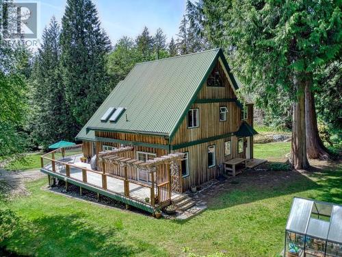 12335 Scotch Fir Point Road, Powell River, BC - Outdoor With Deck Patio Veranda