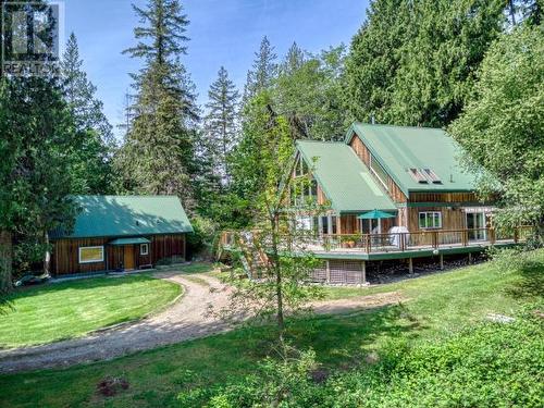 12335 Scotch Fir Point Road, Powell River, BC - Outdoor With Deck Patio Veranda