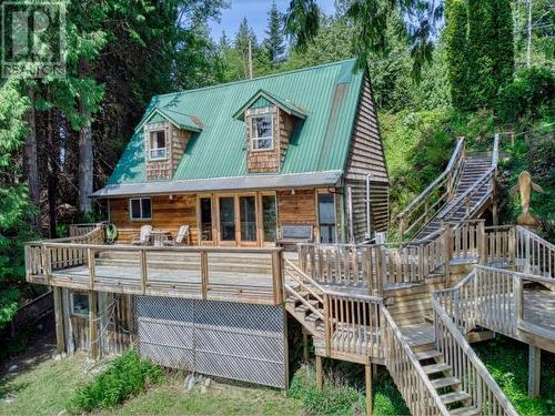 12335 Scotch Fir Point Road, Powell River, BC - Outdoor With Deck Patio Veranda