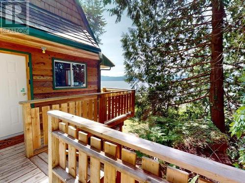 12335 Scotch Fir Point Road, Powell River, BC - Outdoor With Deck Patio Veranda